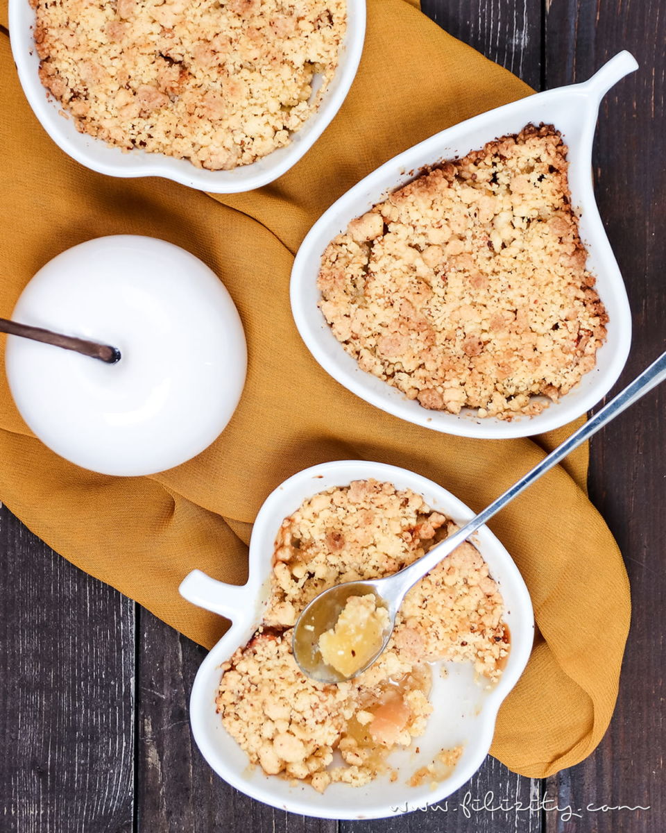 Apfel-Quitten-Crumble - Das perfekte Herbst-Dessert | Filizity.com ...